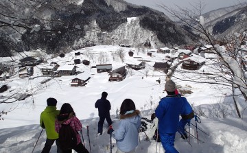 SATOYAMA SNOWSHOEING